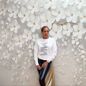 Designer Avenues Sweatshirt